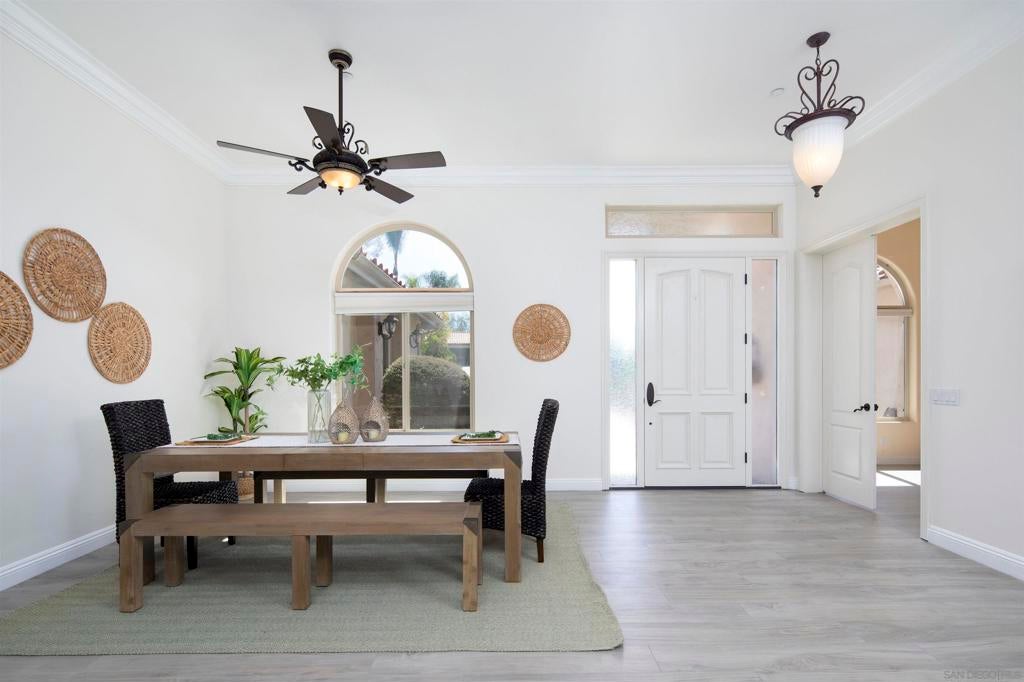 1726 York View Circle