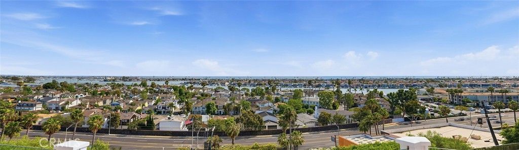 Photo of 701 Kings Road, Newport Beach, CA 92663 (MLS # NP26081973)