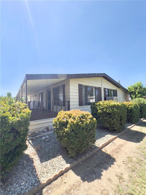 Photo of 5001 W Florida Ave, Hemet, CA 92545 (MLS # WS26194925)