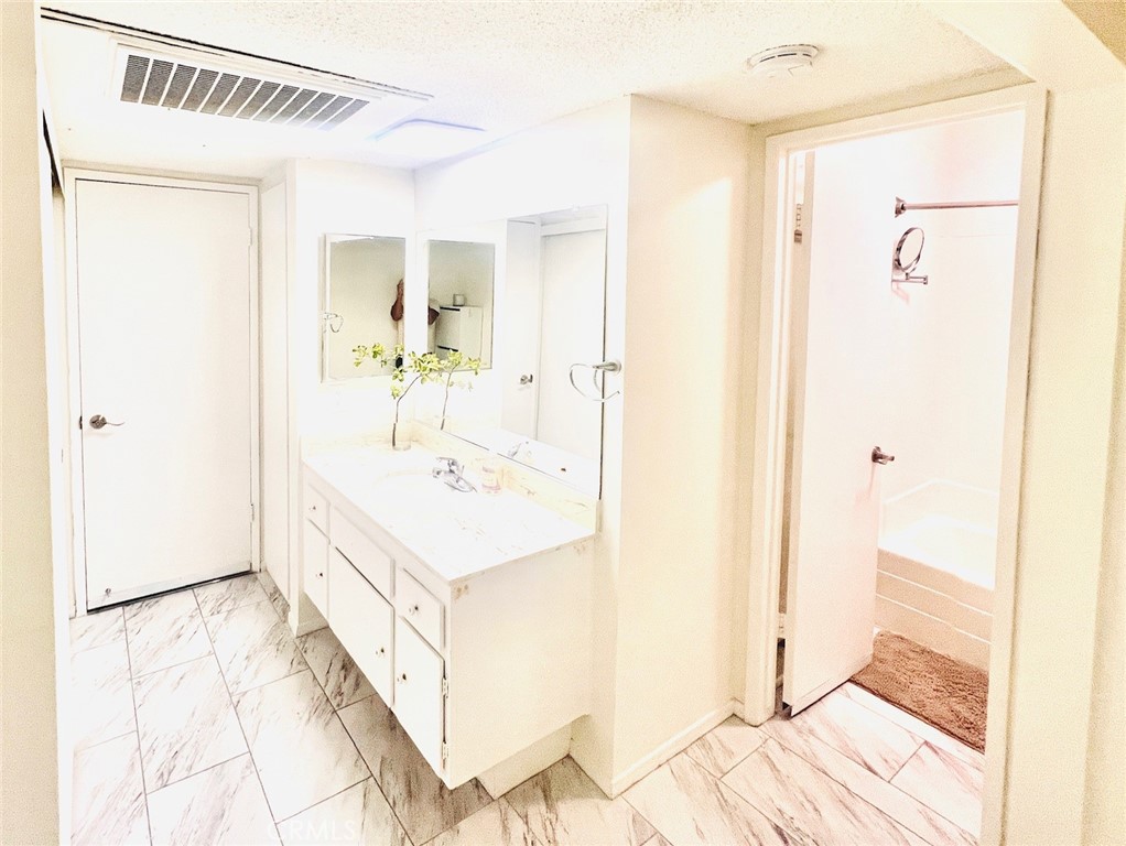 Old Orchard Condos (OORC) - Residential