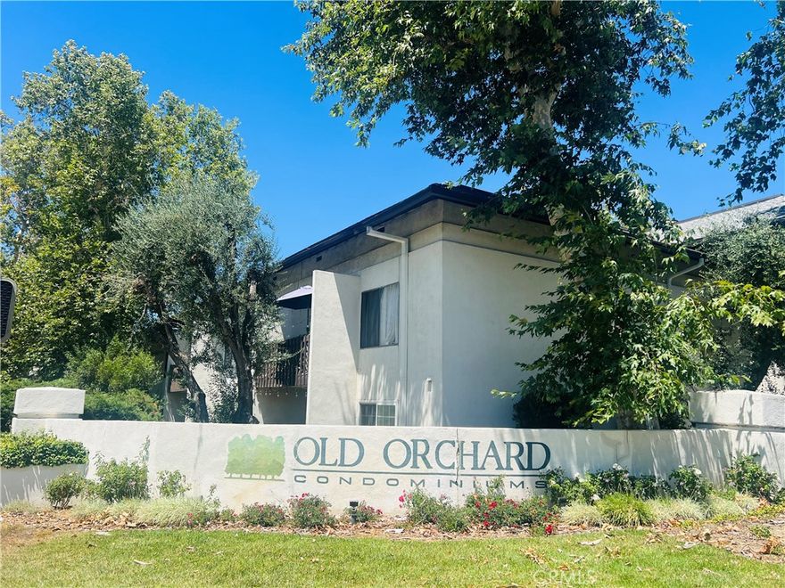 New to the market is this reimagined Old Orchard condo. Location.. Location.. Location.. Can't be more true for this unit, from being walking distance to your Grocery Shopping, Restaurants, Bowling alley, the Park, "The" 5 freeway and so much more. The owners here refreshed this with impeccable taste by upgrading the Fixtures in both the Kitchen and Bathroom, Tile Flooring,  a new SS Electric Range. It's now going to up to the next owner to make it their home.