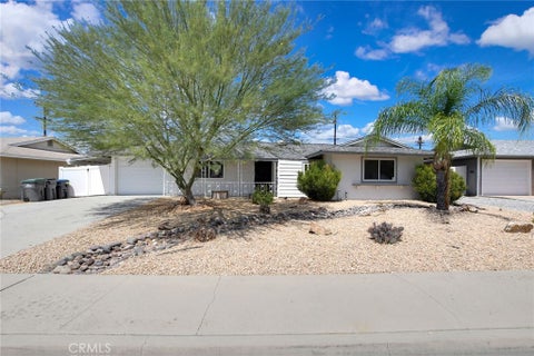Photo of 27086 Wentworth Drive, Sun City, CA 92586 (MLS # TR26183657)