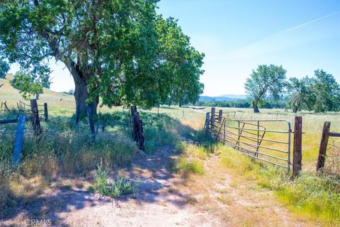 Tiny photo for 0 Nacimiento Shores, Paso Robles, CA 93426 (MLS # NS26068597)