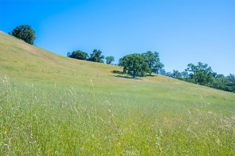 Tiny photo for 0 Nacimiento Shores, Paso Robles, CA 93426 (MLS # NS26068597)