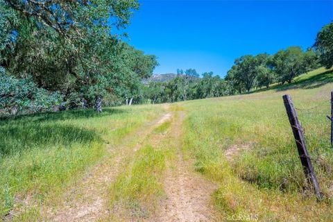 Tiny photo for 0 Nacimiento Shores, Paso Robles, CA 93426 (MLS # NS26068597)