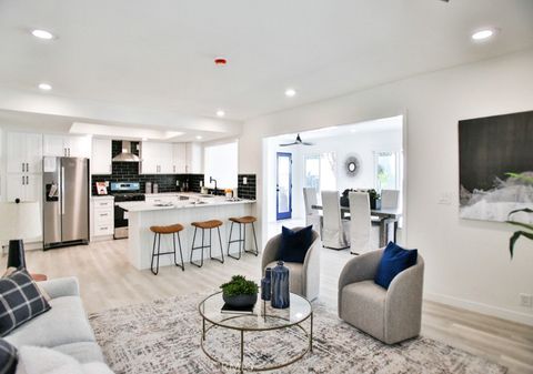 2331 Basswood Cir Tustin CA 92780