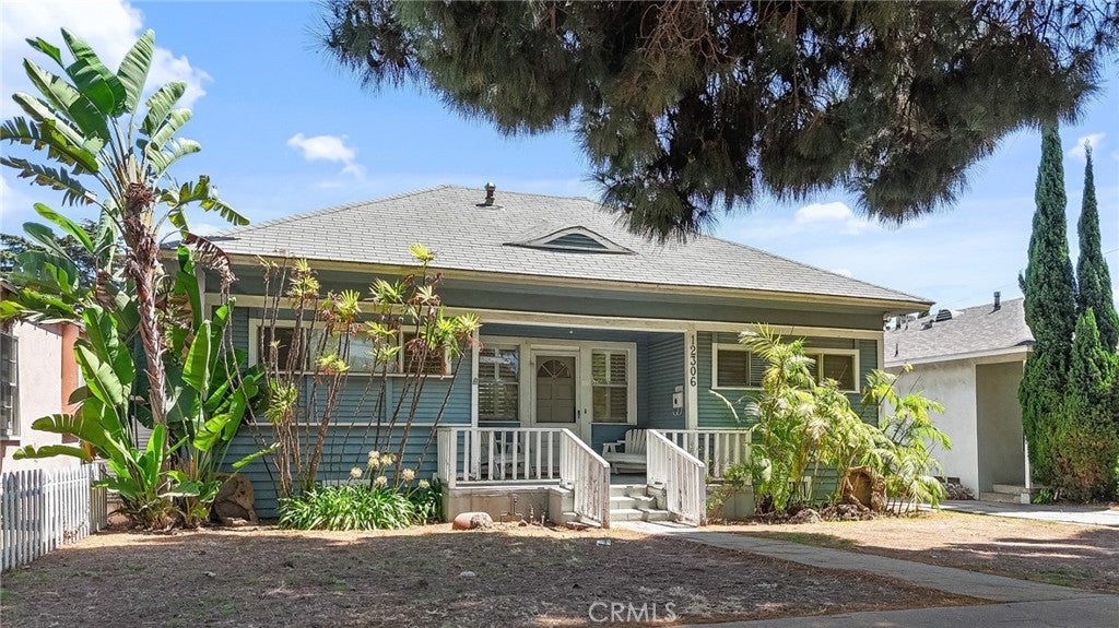 Photo of 12306 Idaho Avenue, Los Angeles, CA 90025 (MLS # SB26176906)