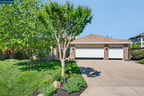 Photo of 599 Timberleaf Ct. Ct, Walnut Creek, CA 94598 (MLS # 41129895)