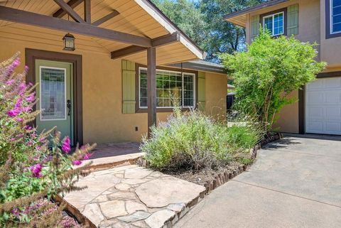 Photo of 8105 Berg Street, Granite Bay, CA 95746 (MLS # ML82050772)