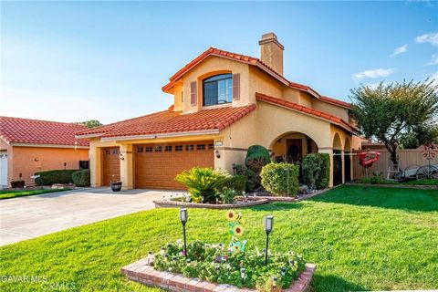 5619 W Avenue L4 Lancaster CA 93536