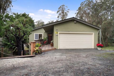 Photo of 239 San Juan Avenue, El Granada, CA 94018 (MLS # ML82029904)