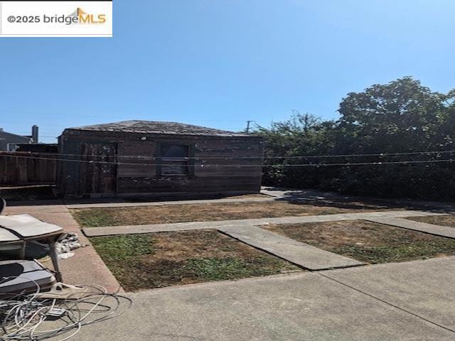 WALLS HARBOR CTR - Residential