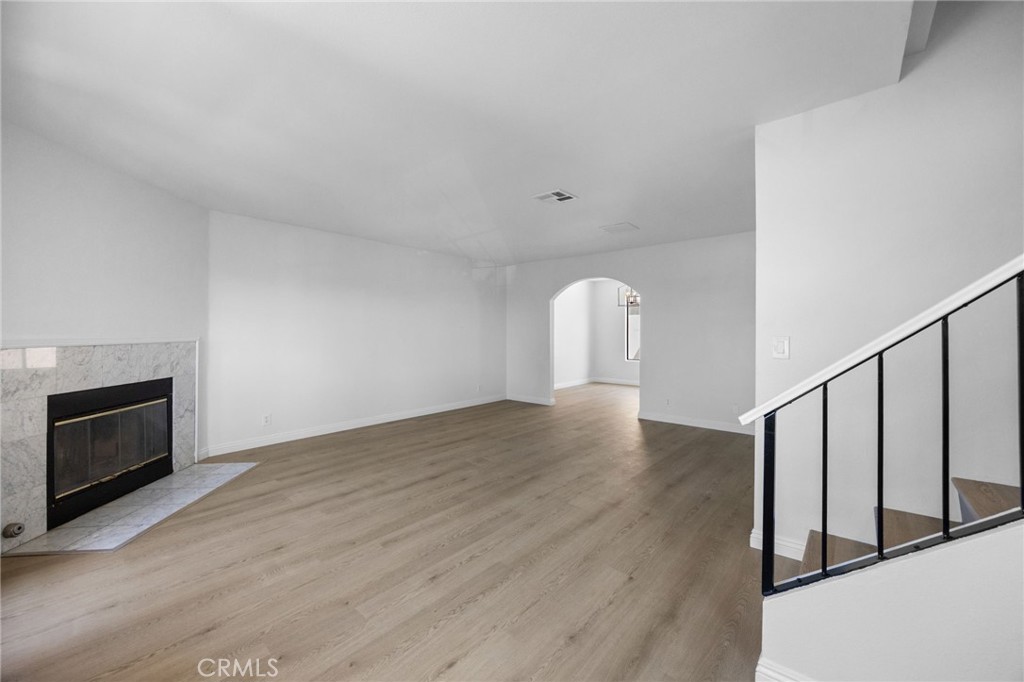 11033 Old River School Road 8