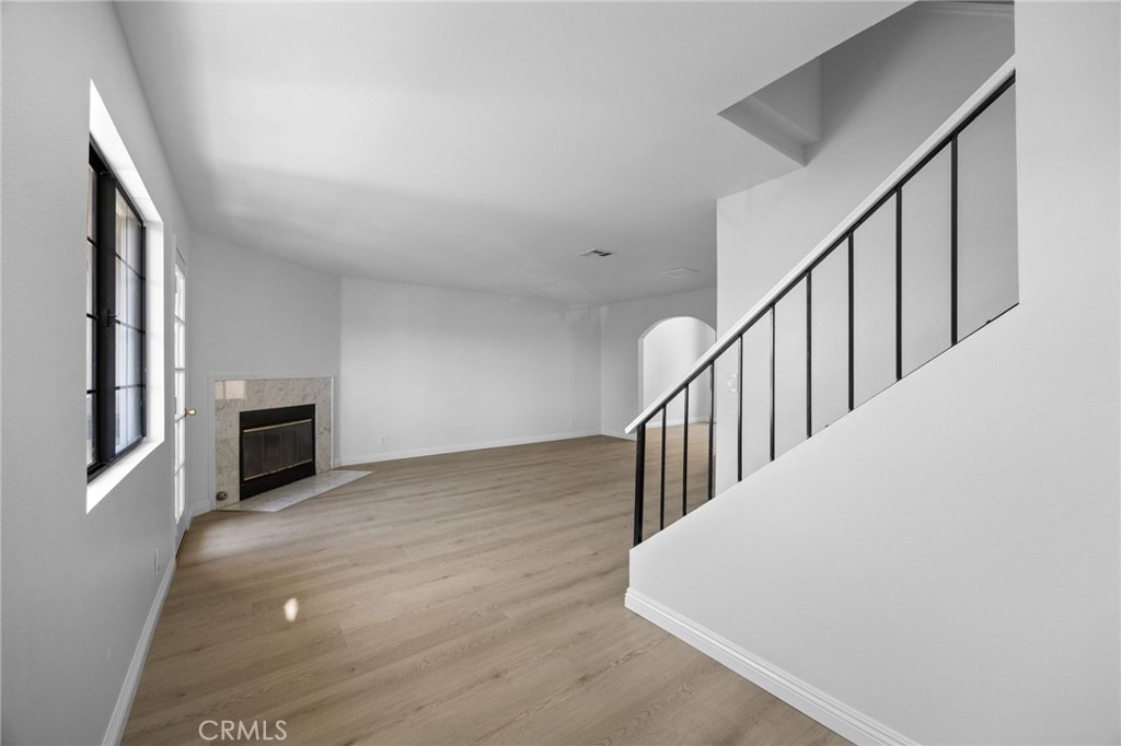 11033 Old River School Road 8