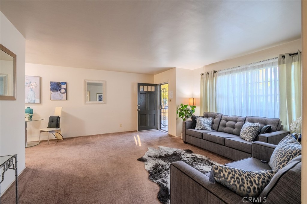 7859 Sycamore Avenue