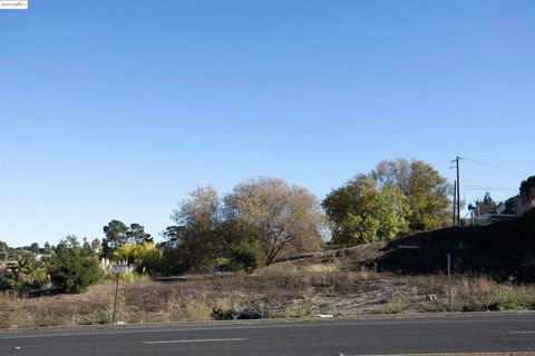 Photo of San Pablo, CA 94806 (MLS # 41116742)