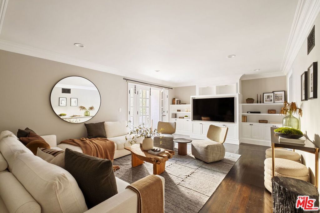 Photo of 8455 Fountain Avenue #411, West Hollywood, CA 90069 (MLS # 25627457)