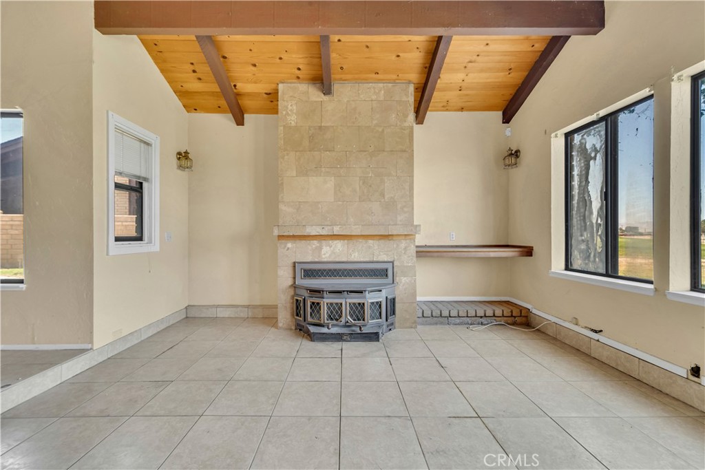 21321 Conklin Court