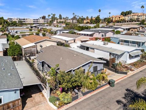 Photo of 1380 Oak Hill Dr Dr #SPC 42, Escondido, CA 92026 (MLS # 260004891SD)