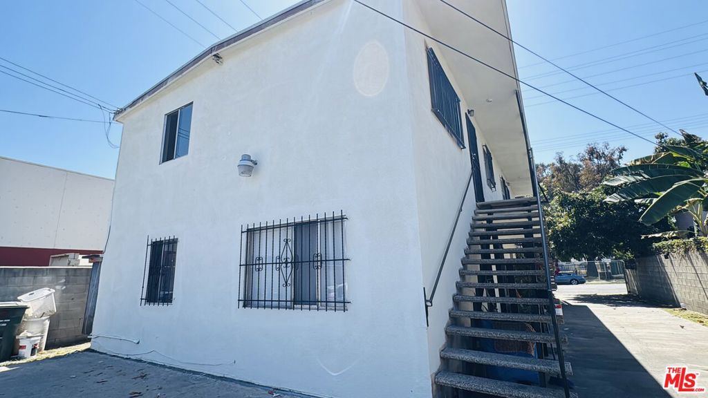 6214 Hooper Avenue