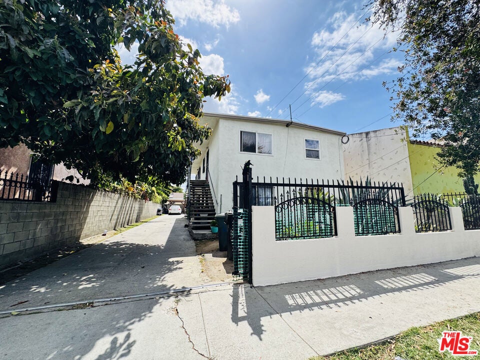 6214 Hooper Avenue