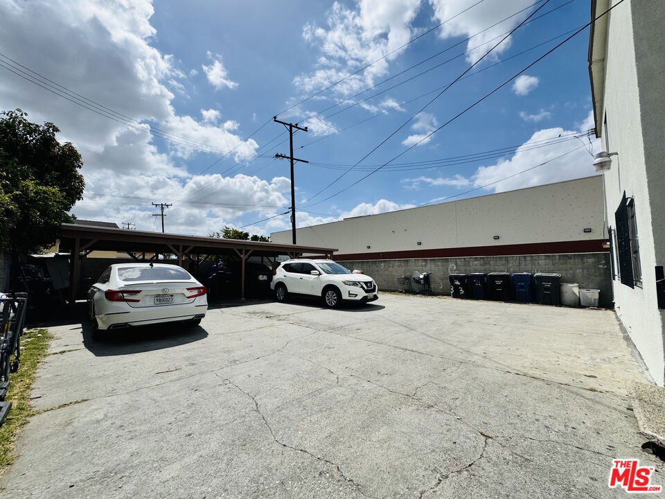 6214 Hooper Avenue