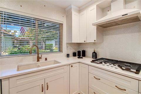 Tiny photo for 732 Via Zapata, Riverside, CA 92507 (MLS # IV26093298)