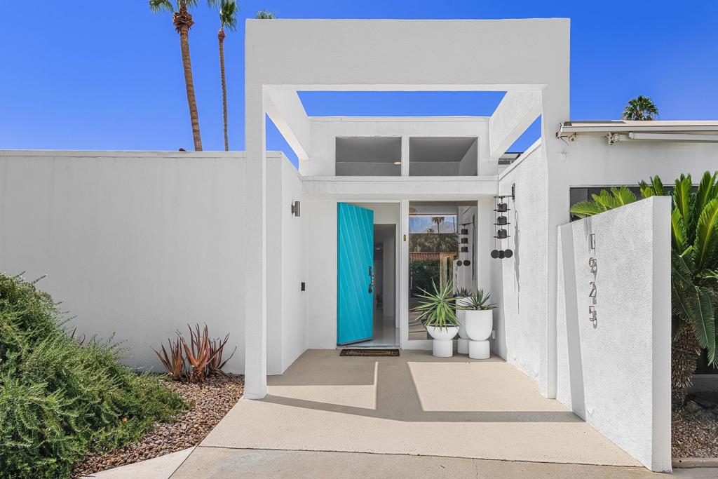 1925 S Joshua Tree Place