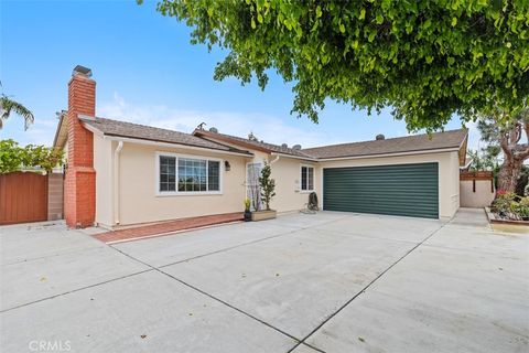 8792 Belday St. Cypress CA 90630