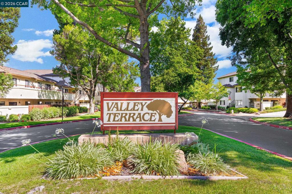 5095 Valley Crest Dr DR