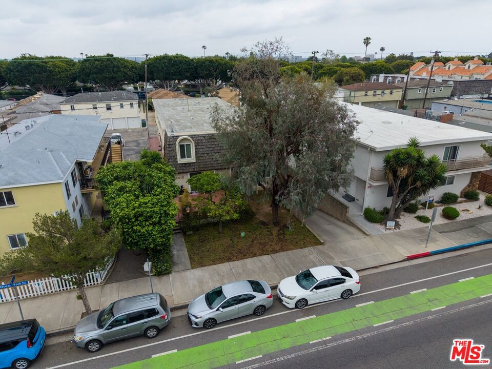 2410 Ocean Park Boulevard