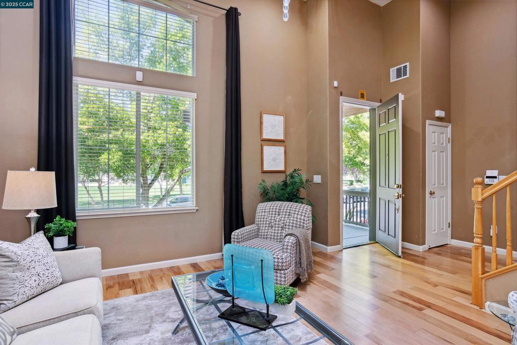 WINDEMERE - Residential Lease