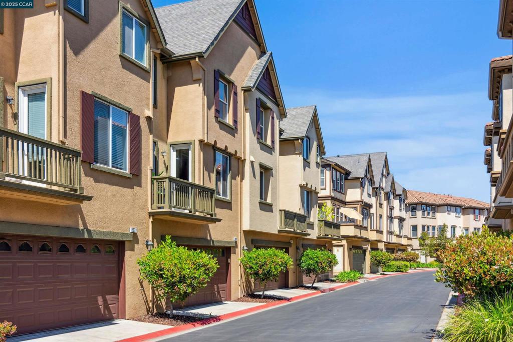 WINDEMERE - Residential Lease