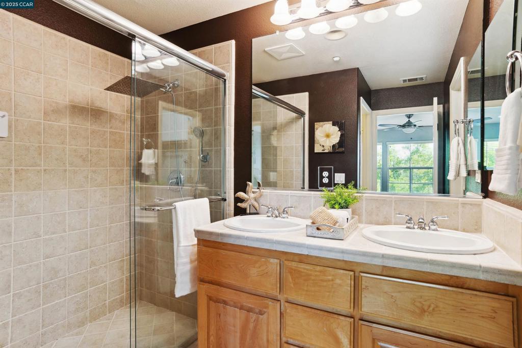 WINDEMERE - Residential Lease