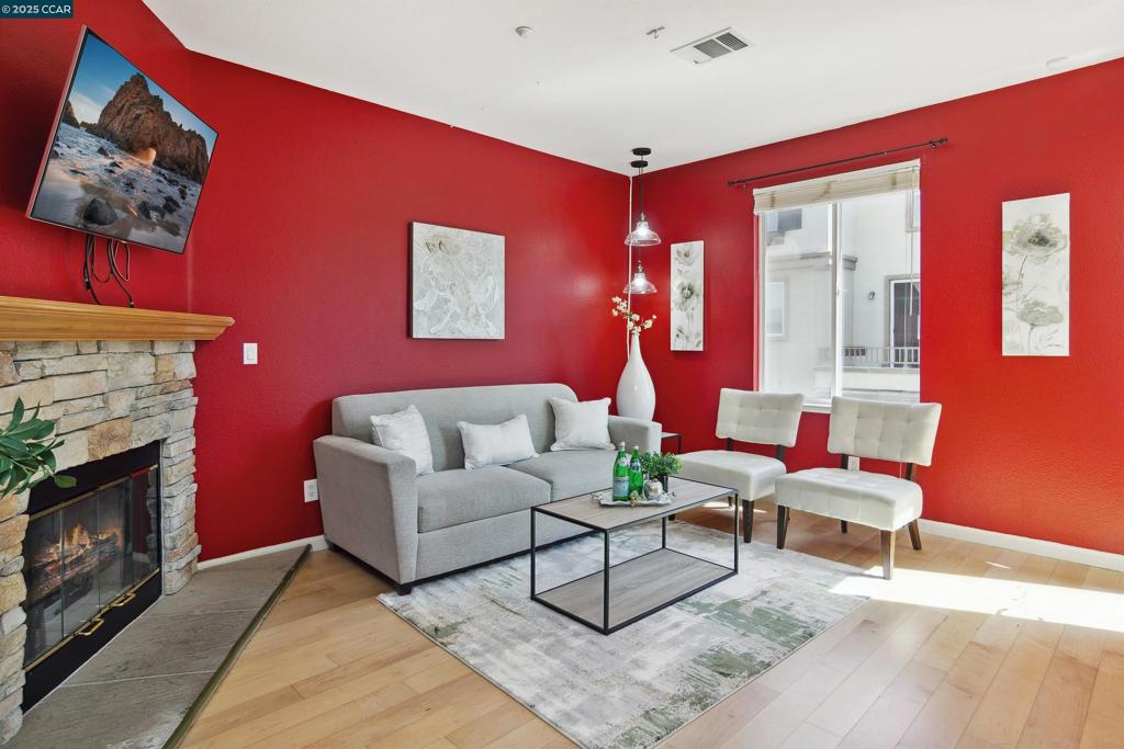 WINDEMERE - Residential Lease