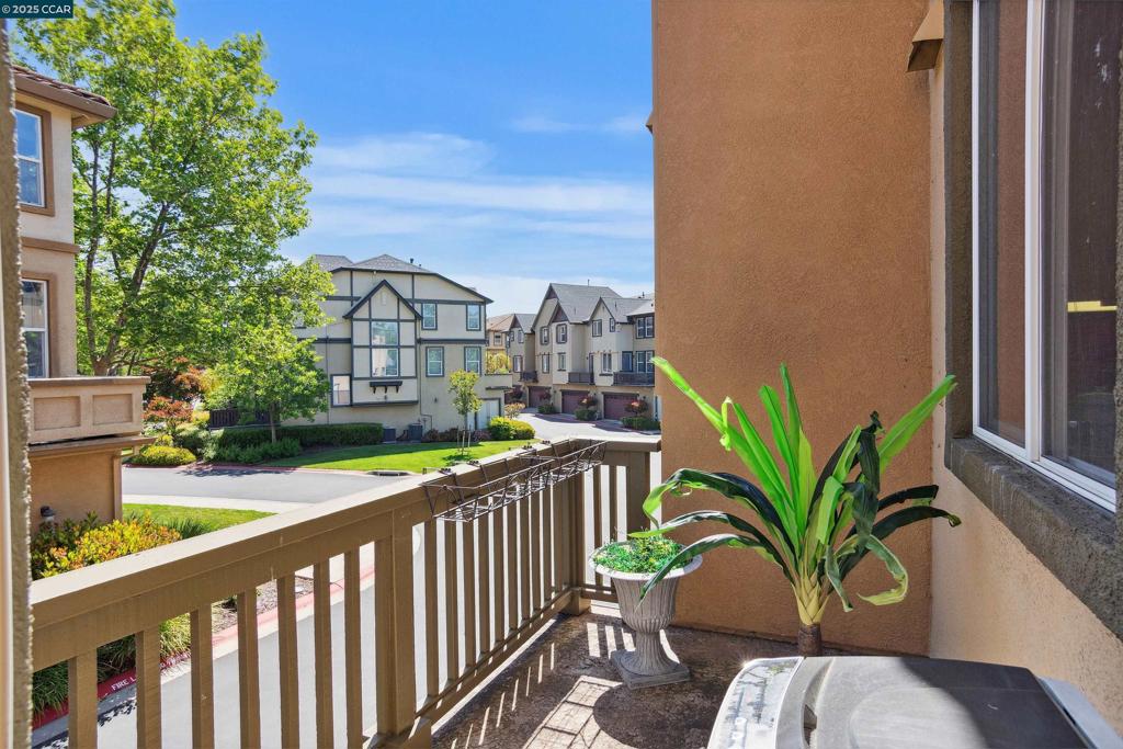 WINDEMERE - Residential Lease