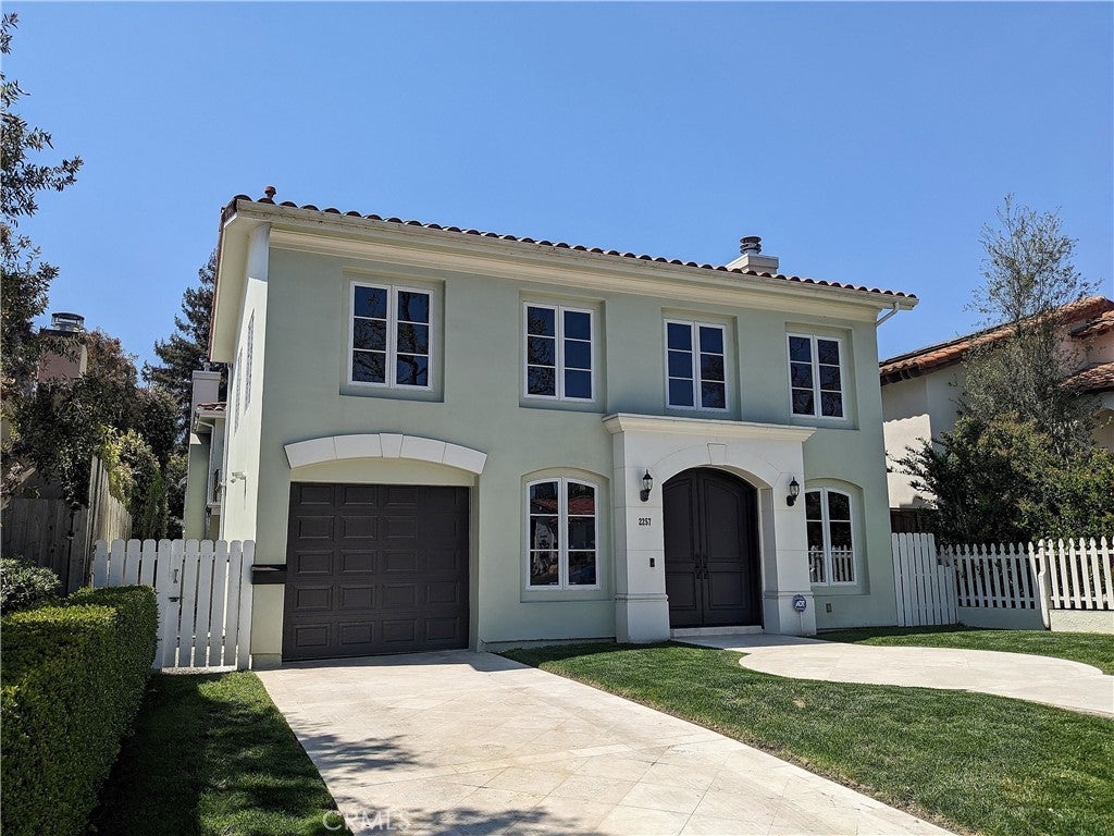 2257 Manning Avenue