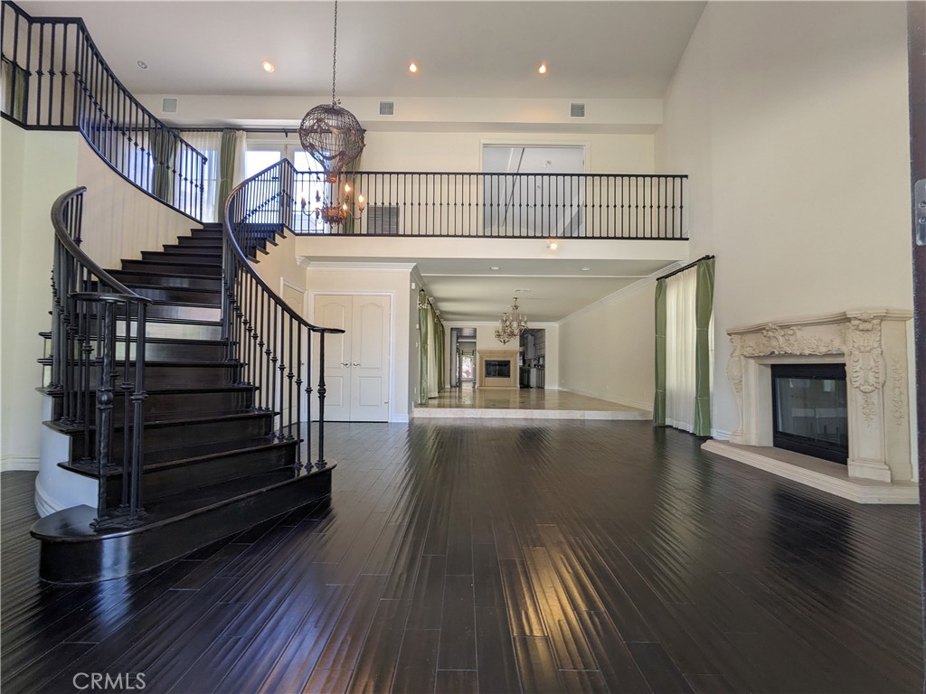 2257 Manning Avenue