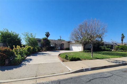 Photo of 525 S Darwood Avenue, San Dimas, CA 91773 (MLS # CV26059084)
