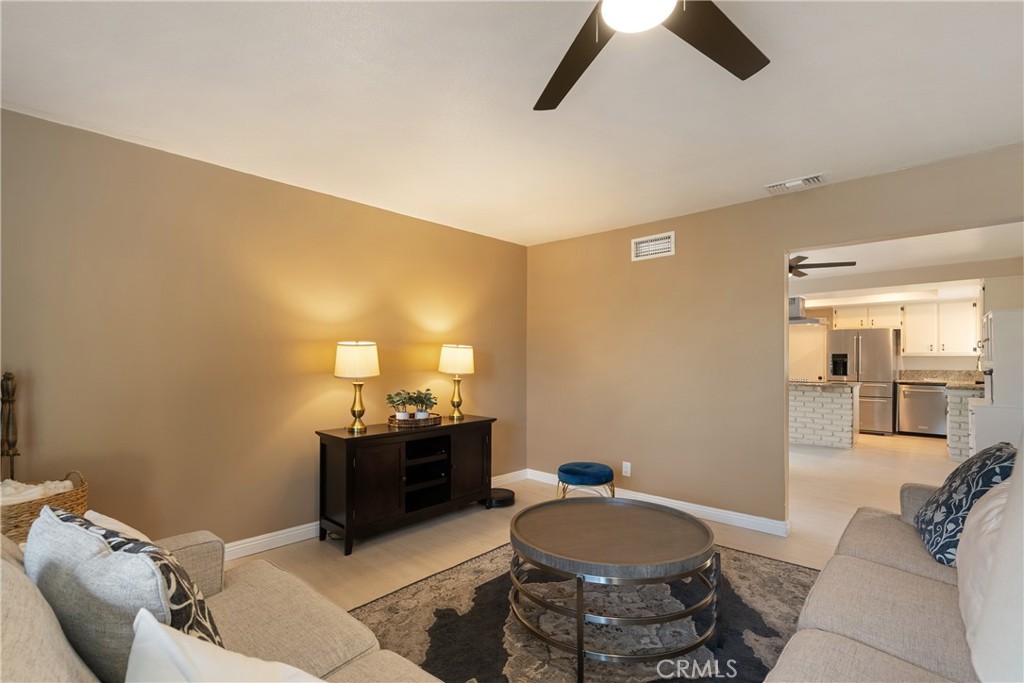 525 S Darwood Avenue