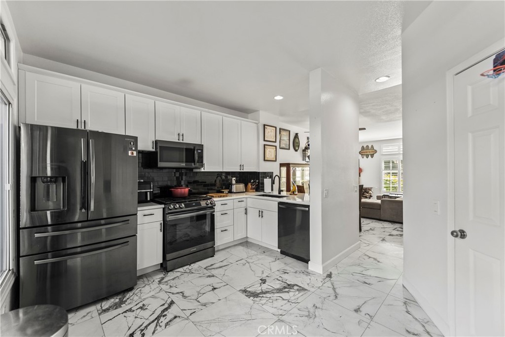 Hampton Village (HV) - Residential