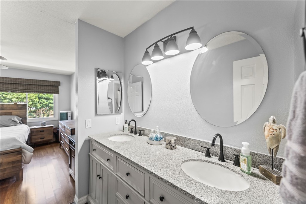 Hampton Village (HV) - Residential