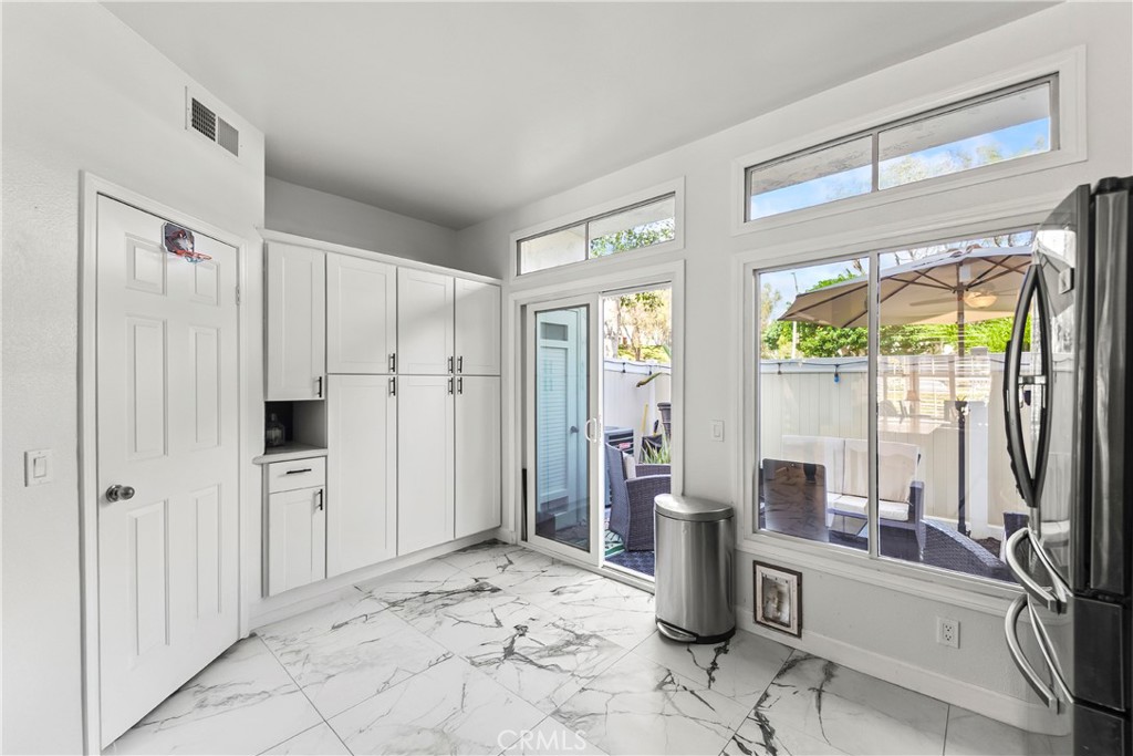 Hampton Village (HV) - Residential