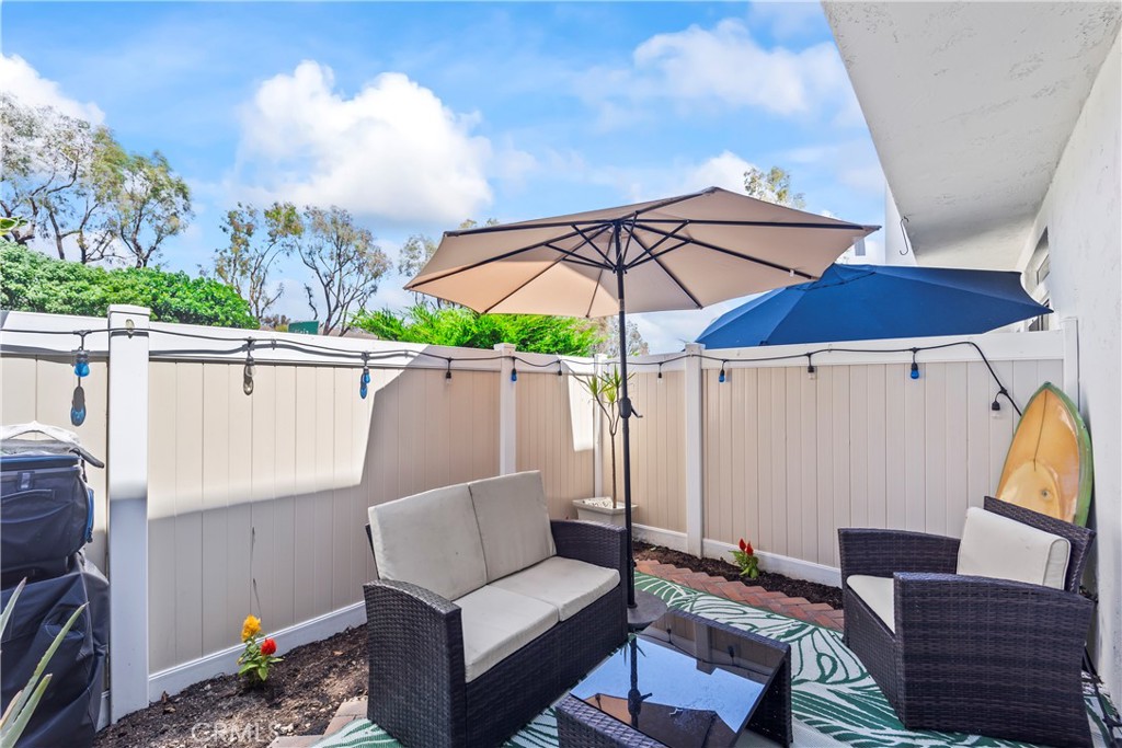 Hampton Village (HV) - Residential