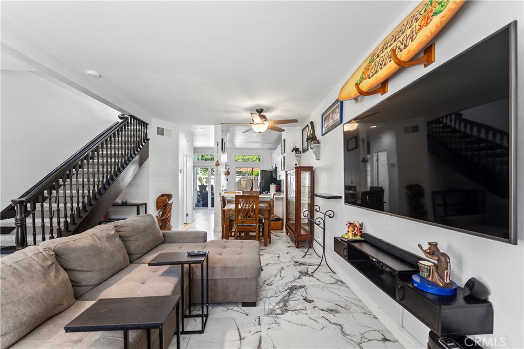 Hampton Village (HV) - Residential