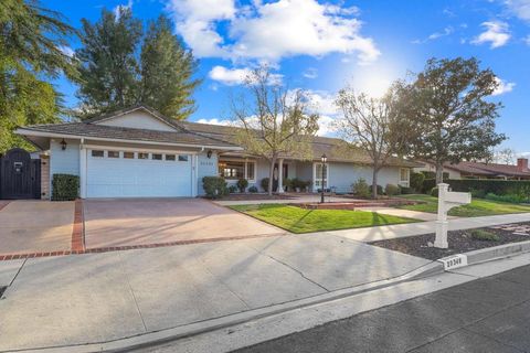 20348 Coraline Circle Chatsworth CA 91311