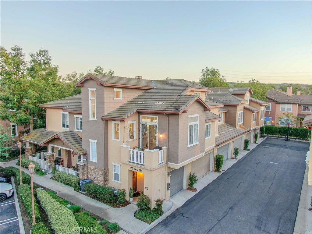 Photo of 20 Garrison, Rancho Mission Viejo, CA 92694 (MLS # OC26040828)