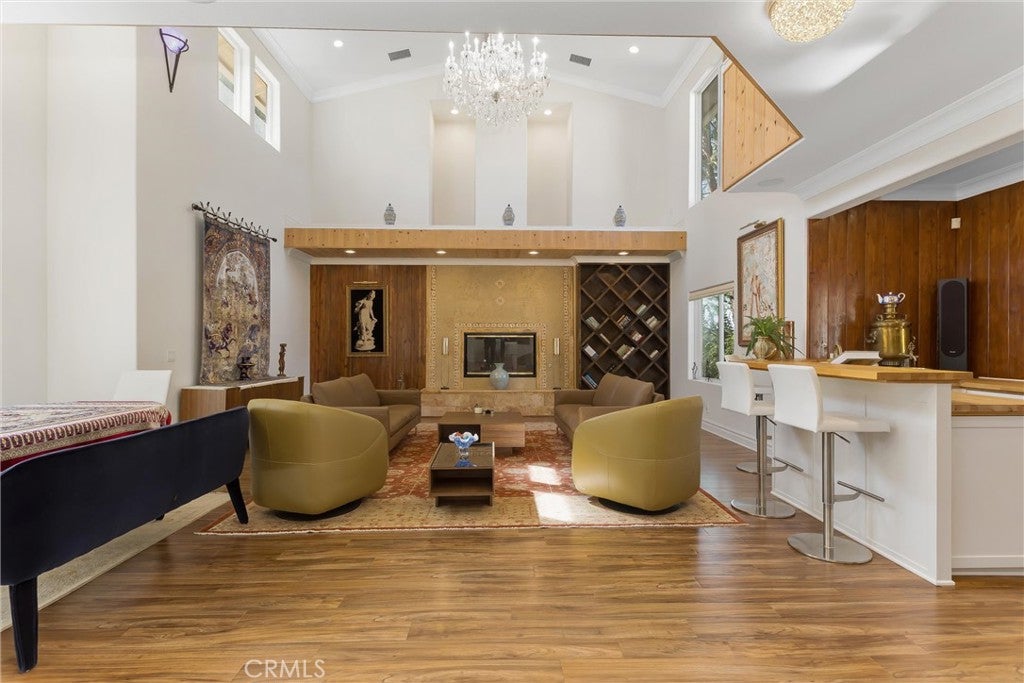 Properties 4 1377 Knoll Road