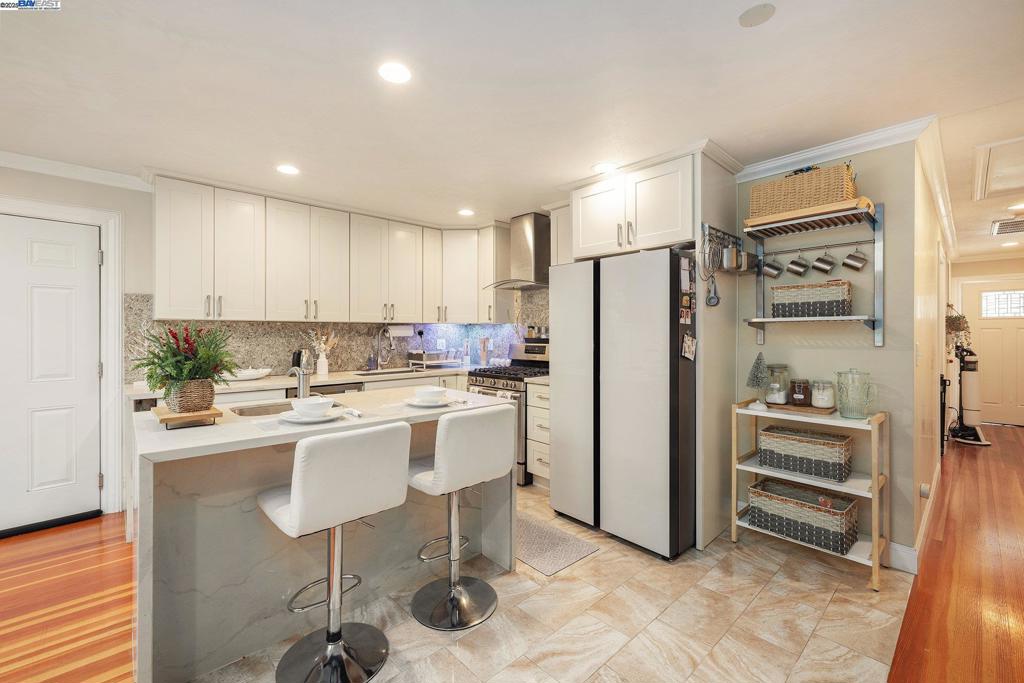 ROLLINGWOOD - Residential