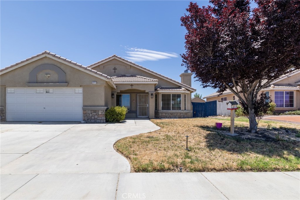 Charming 4-Bedroom Family Home with Bonus Room and Garage Conversion – Move-In Ready!
Welcome to this freshly REPAINTED 4-bedroom, 2-bathroom gem nestled in a quiet and family-friendly neighborhood off Mojave Drive, just minutes from the freeway, grocery stores, schools, and parks.
Inside, you’ll find a bright and open floor plan featuring Spanish Mission-style archways that beautifully connect the living and kitchen areas that fill the home with natural light. The renovated kitchen includes tasteful tile work and plenty of space for cooking and gathering.
This home also includes a bonus office room, perfect for remote work, homeschooling. A spacious garage conversion offers a flexible second living space—ideal for entertaining, a game room, or even an in-law suite for multi-generational living and plenty of room for your family to grow.
The cemented backyard is low maintenance and perfect for outdoor play, gatherings, or relaxing with pets—and yes, there’s even a doggy house ready for your furry friend!
Come see how this house can become your family’s next home sweet home!!!